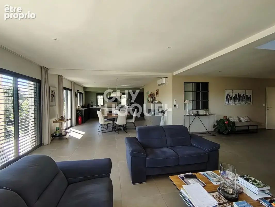 Beaumes-de-Venise - Villa d'architecte de 180 m², 3 chambres, Jardin, Garage, Piscinable - photo 7