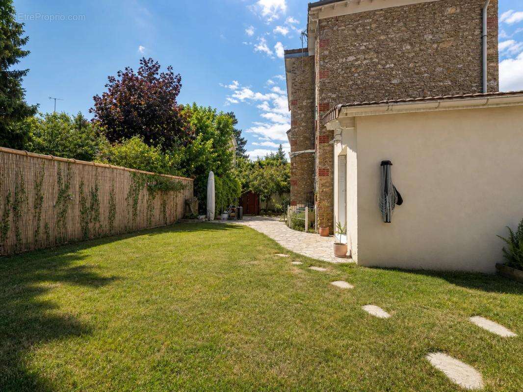 Charmante Maison en meulière avec jardin sans vis-à-vis – Montgeron - photo 12
