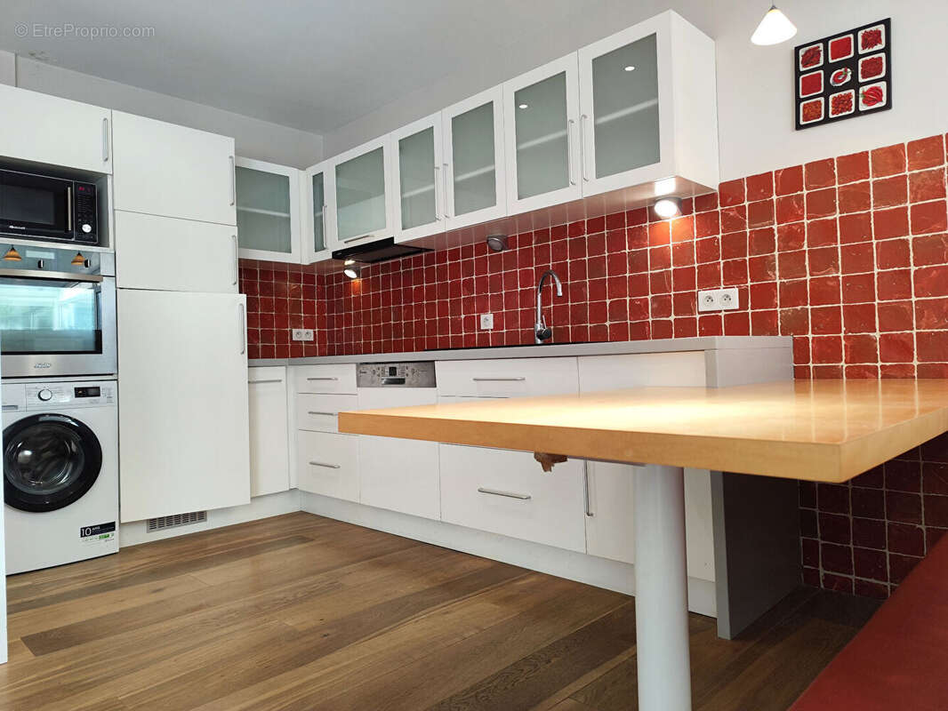 Appartement à COMBRIT