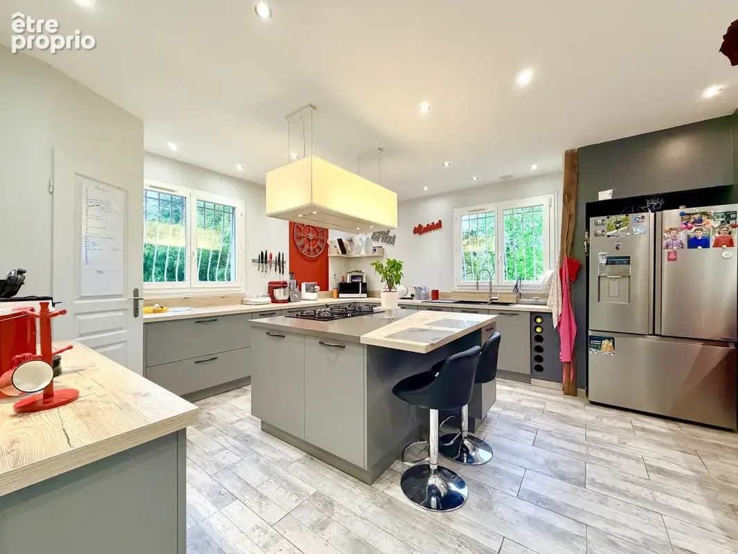 Grande maison familiale frontenas 280 m2 avec 5 chambres à 35 min de Lyon - photo 7