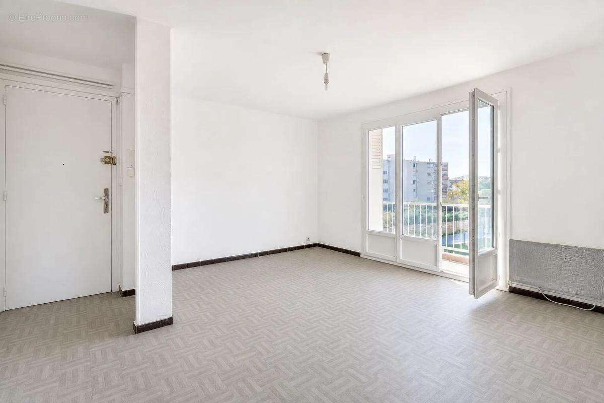 Appartement lumineux 3 pièces Toulon - photo 2