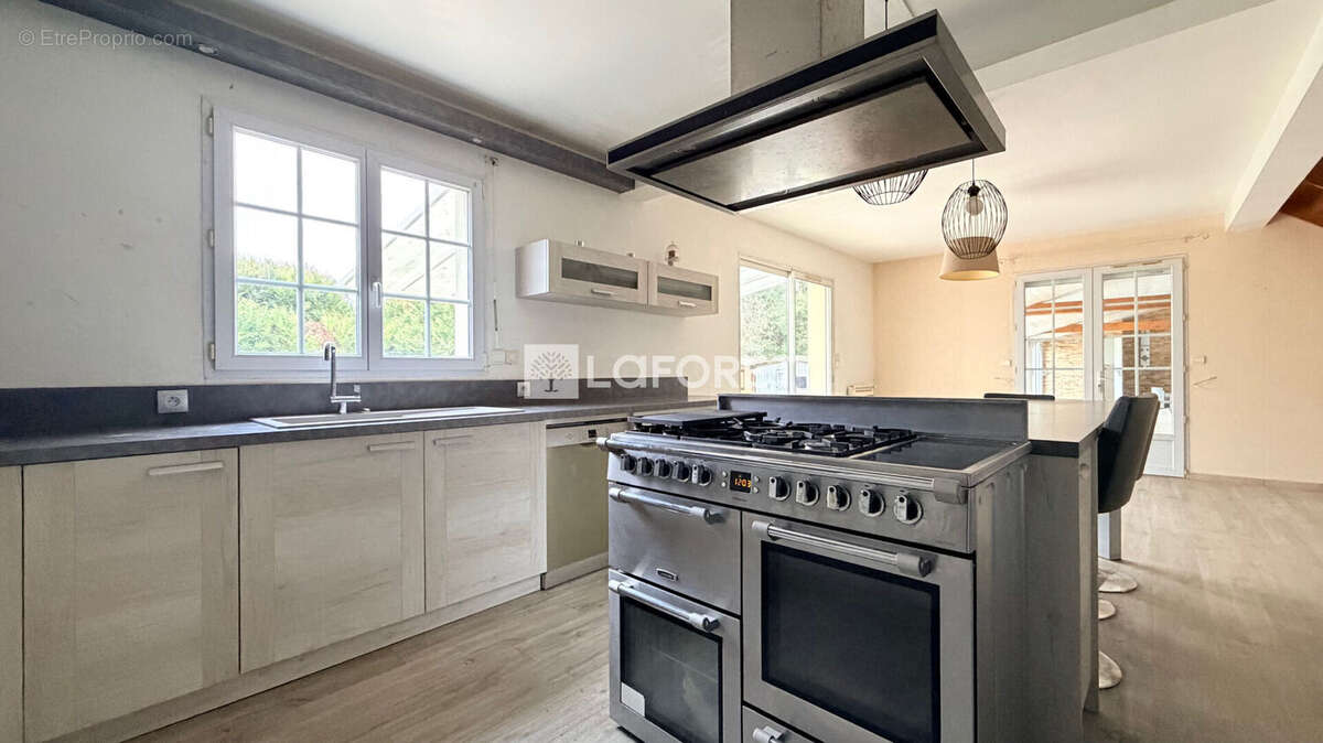 Maison à SOMME-BIONNE