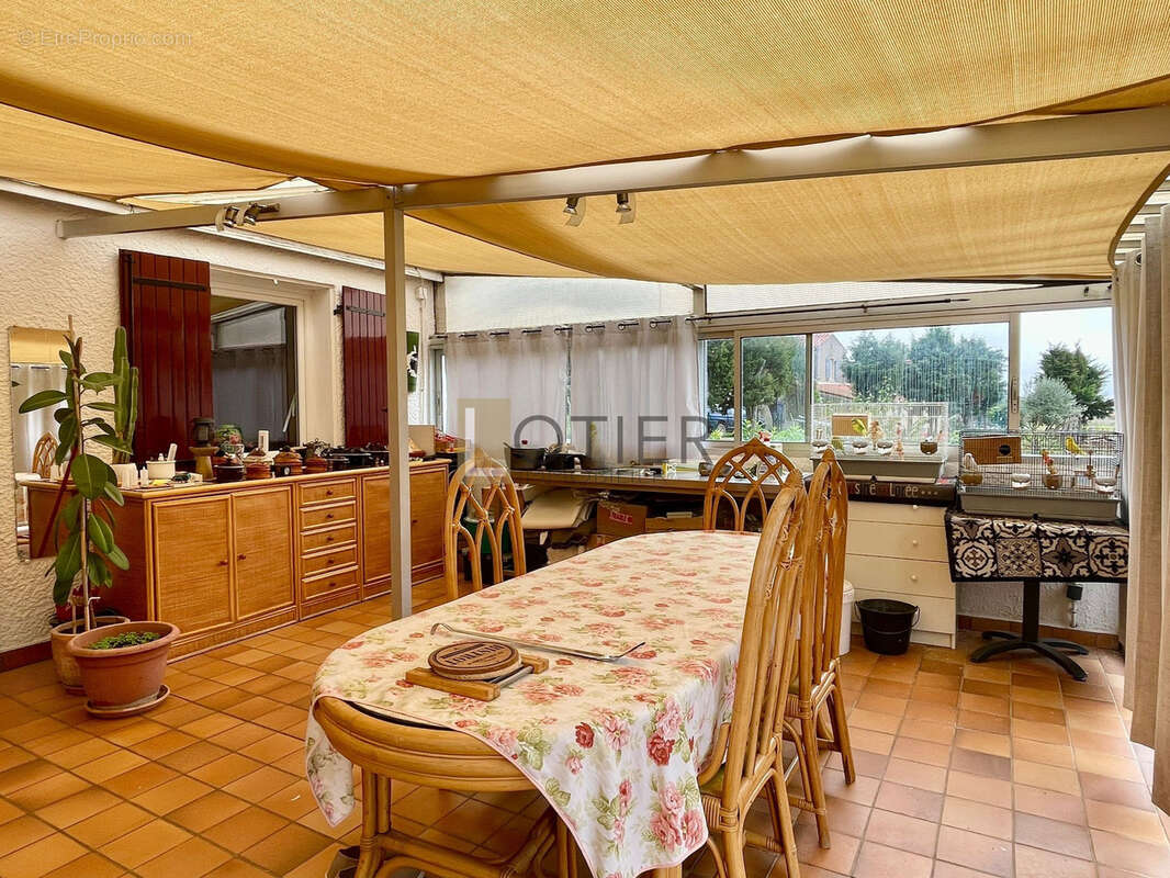 Maison à LAURE-MINERVOIS