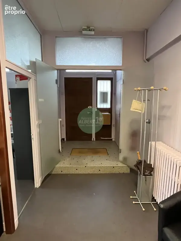 Commerce 130 m² à vendre à Lillebonne (76170) - photo 5