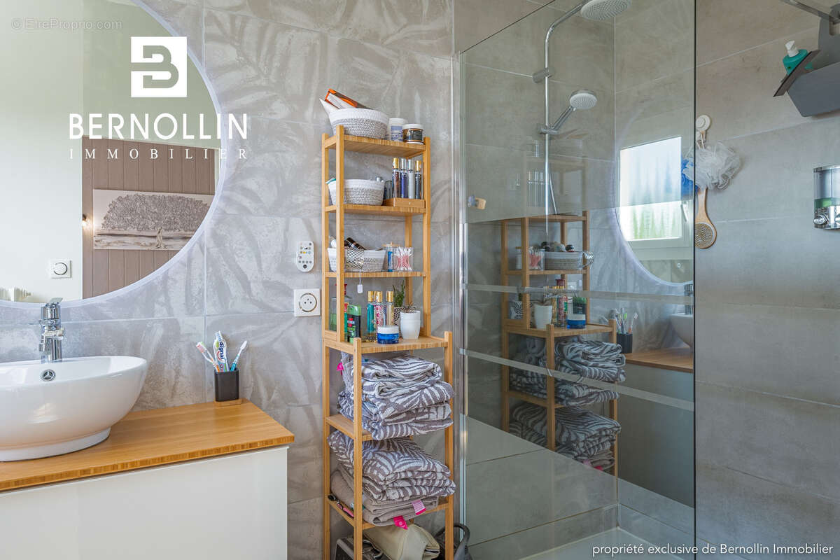 Grande maison familiale dans quartier calme de BOURG EN BRESSE - photo 14