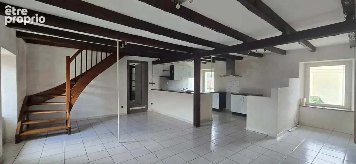 Bavilliers - duplex 99 m² avec entrée indépendante, extérieur et stationnements - photo 2