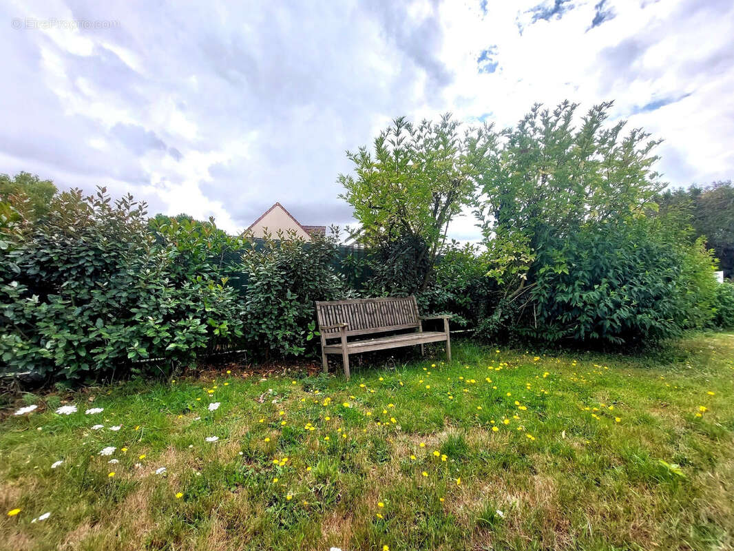 Maison à ANGERVILLE-LA-CAMPAGNE