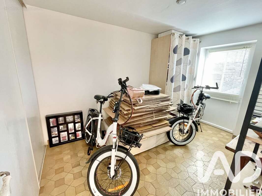 Photo 8 - Maison à CORDEMAIS