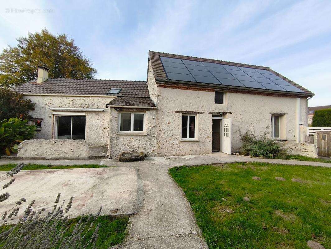 Maison à MONTMIRAIL