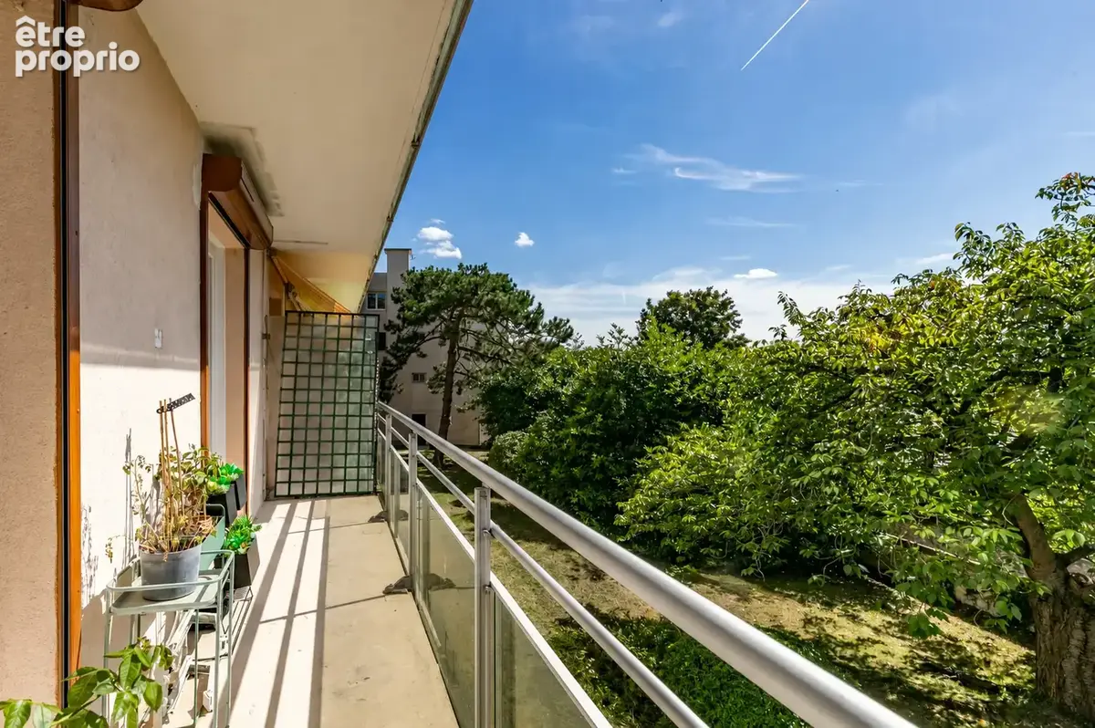 Appartement - 87,38 m2 - 5 pièces- 3 chambres - balcon - photo 9