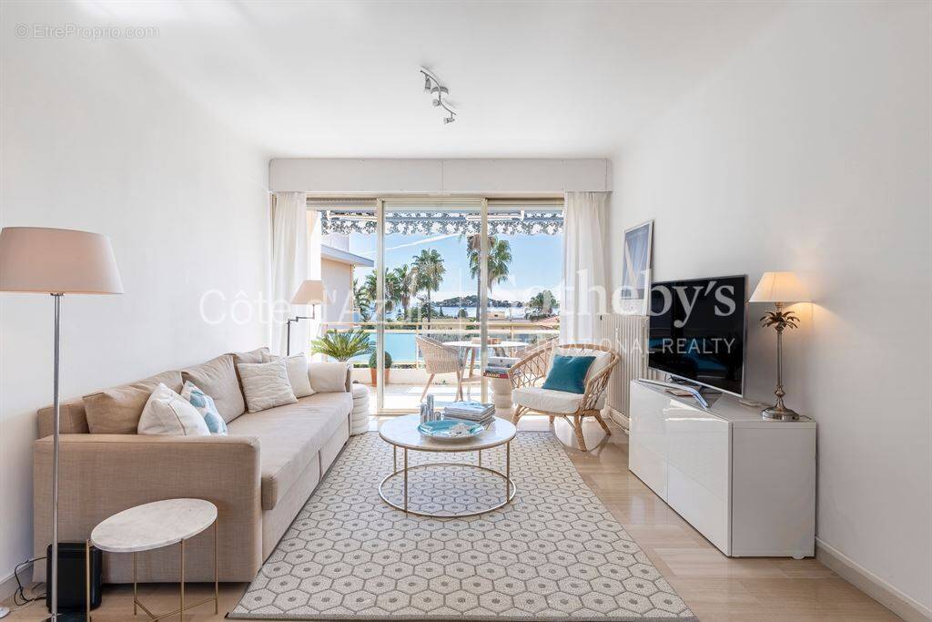 Appartement à BEAULIEU-SUR-MER