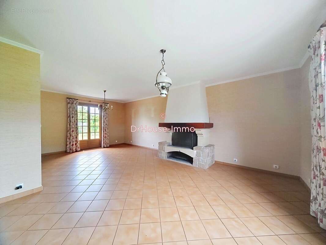 Maison 100 m² à Gidy  - photo 5