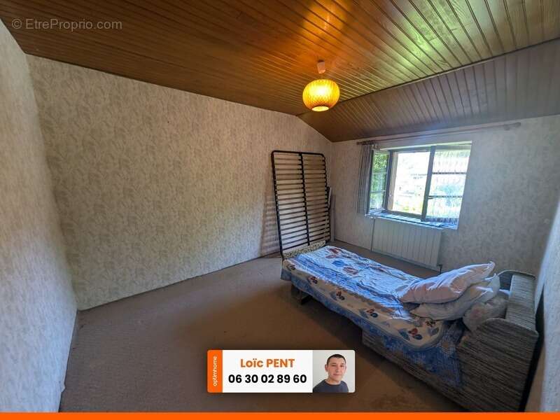 Maison d'habitation de 145m² à vendre, 6 pièces CHATEL MONTAGNE (03250) - photo 7