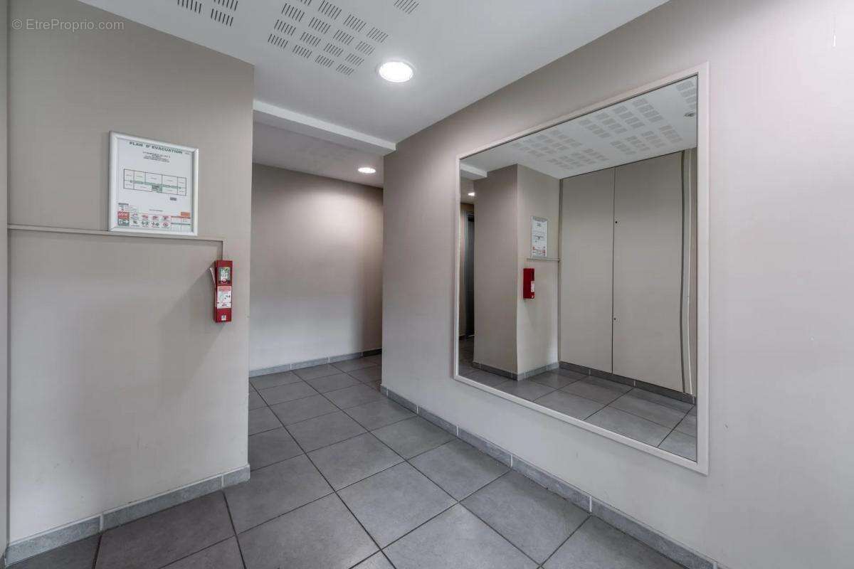 Appartement à AMBARES-ET-LAGRAVE