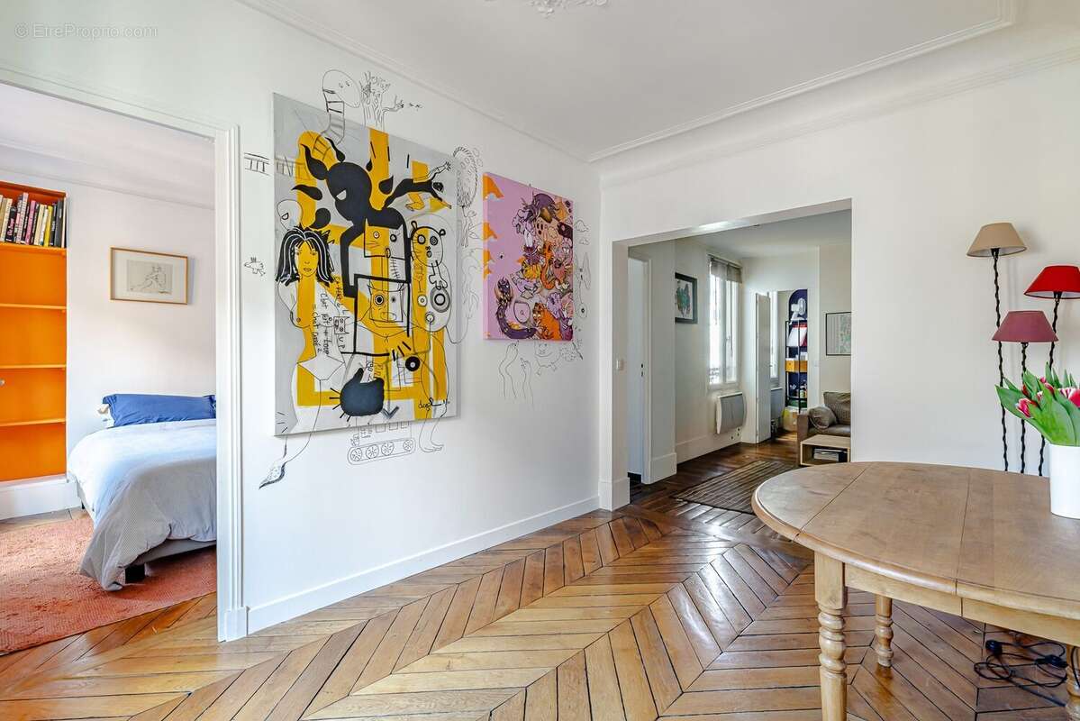 Appartement à PARIS-18E