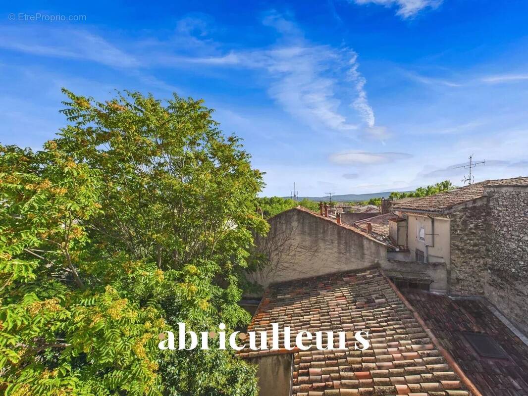 Appartement à PERTUIS