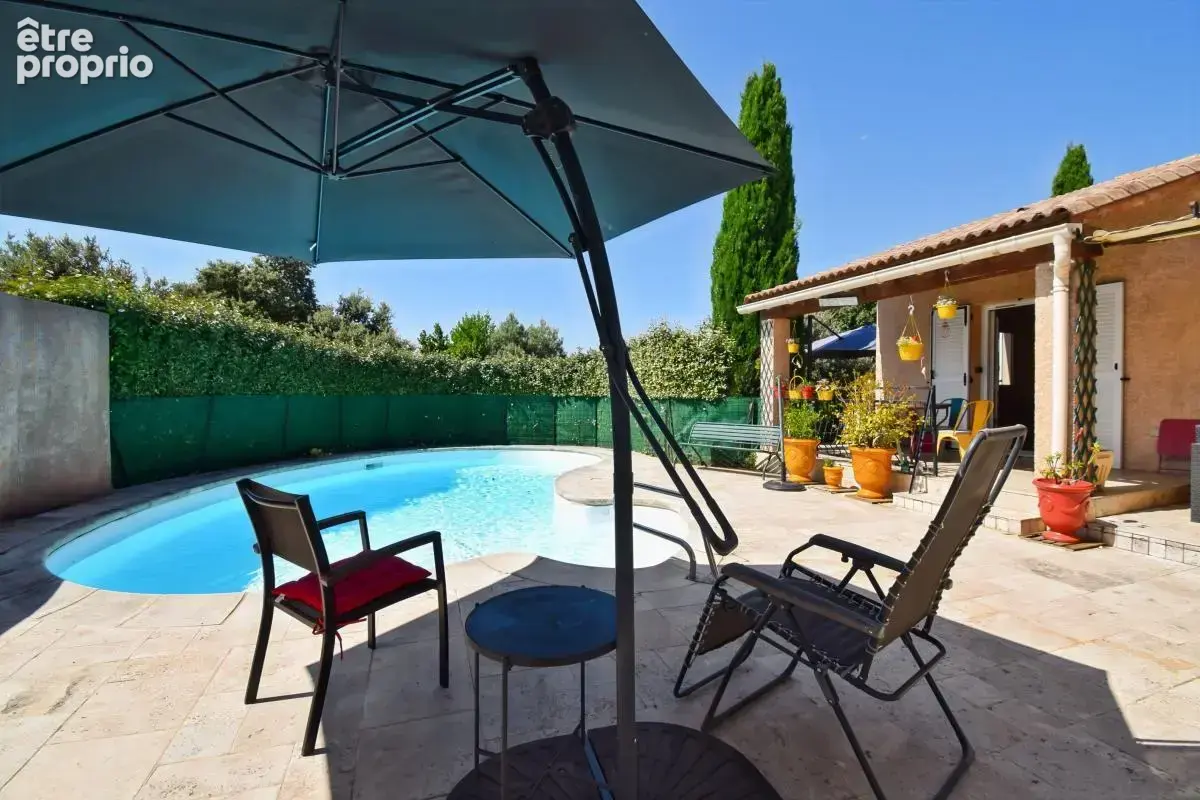 Uzès: Maison 5 ch avec piscine - photo 2