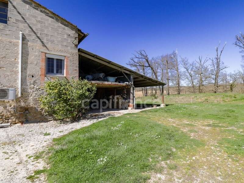 Maison à PUYLAURENS