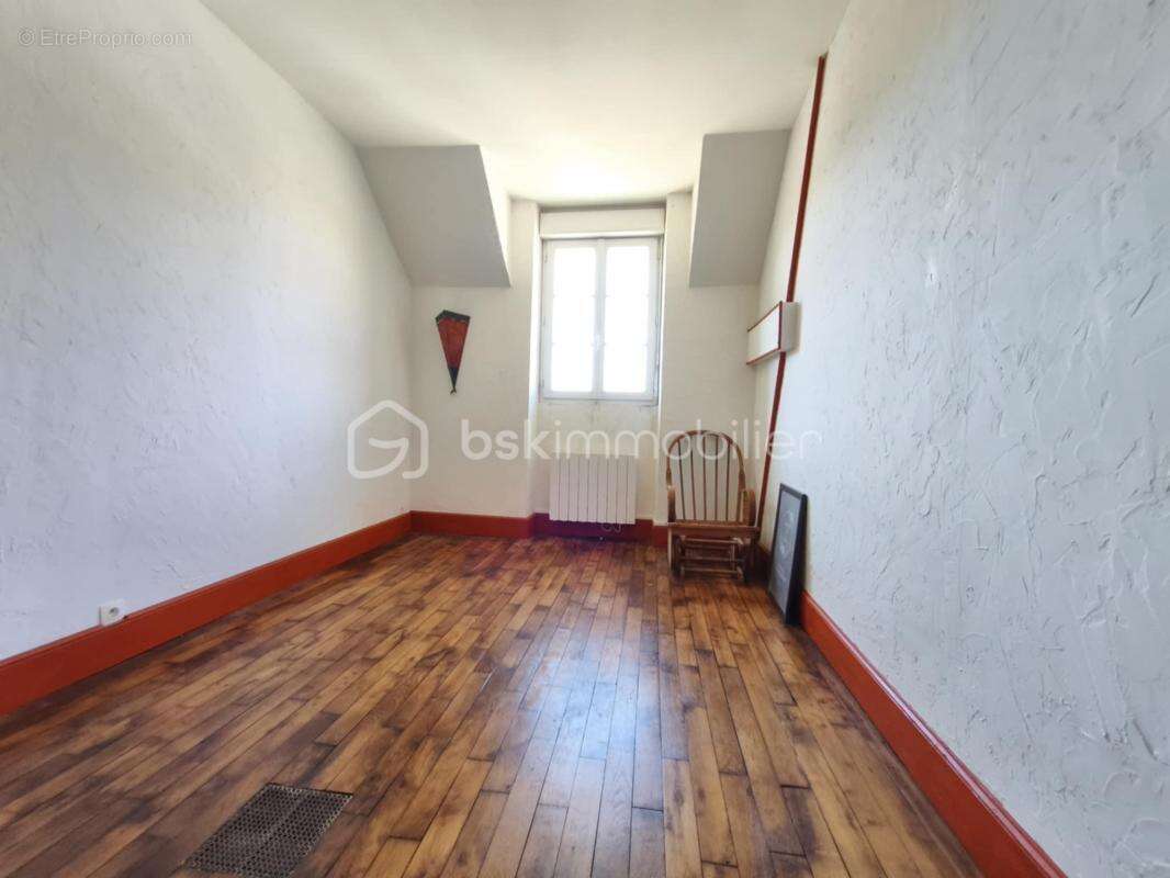 Maison à FERE-EN-TARDENOIS