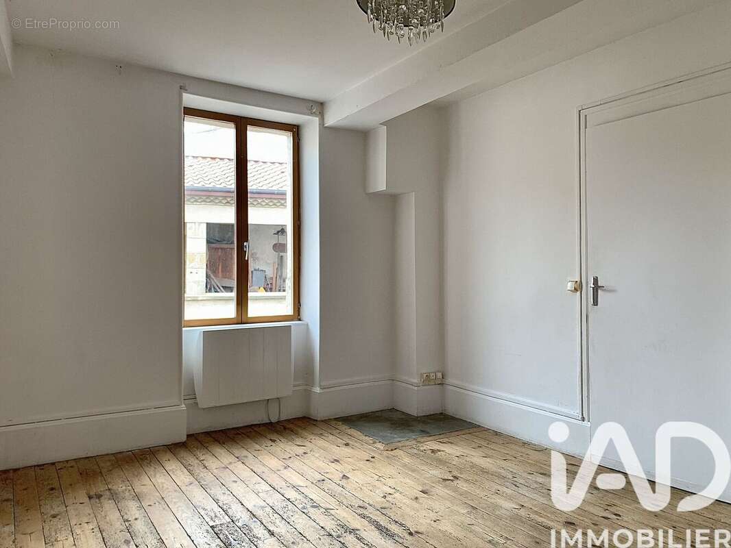 Photo 7 - Maison à BILLOM