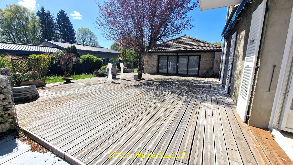 Appartement à CHAMPAGNOLE