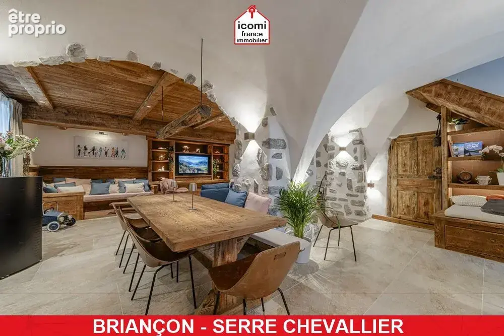 Hautes-alpes - briançon (05100) - a vendre - pied de chalet en duplex pret a vivre dans maison de pays rehabilitee en 2026 •  ja - photo 3