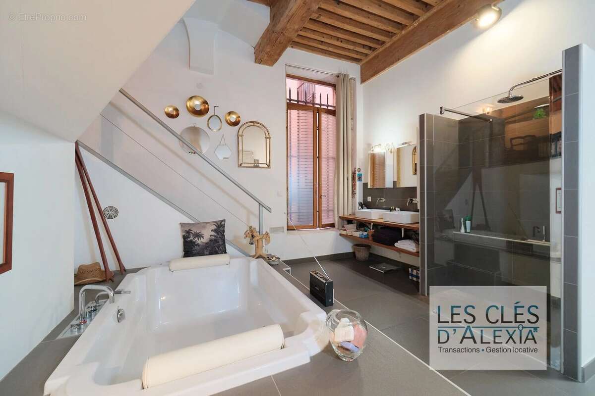 Appartement à LYON-1E