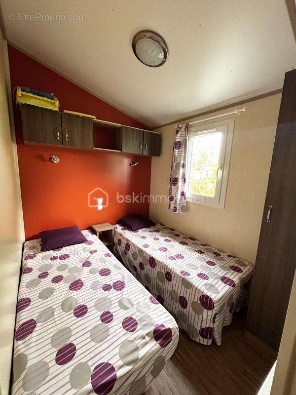 Terrain à SAINTE-GEMME