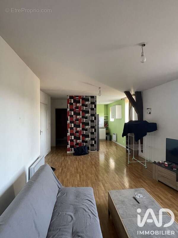 Photo 8 - Appartement à SAINT-AMAND-MONTROND