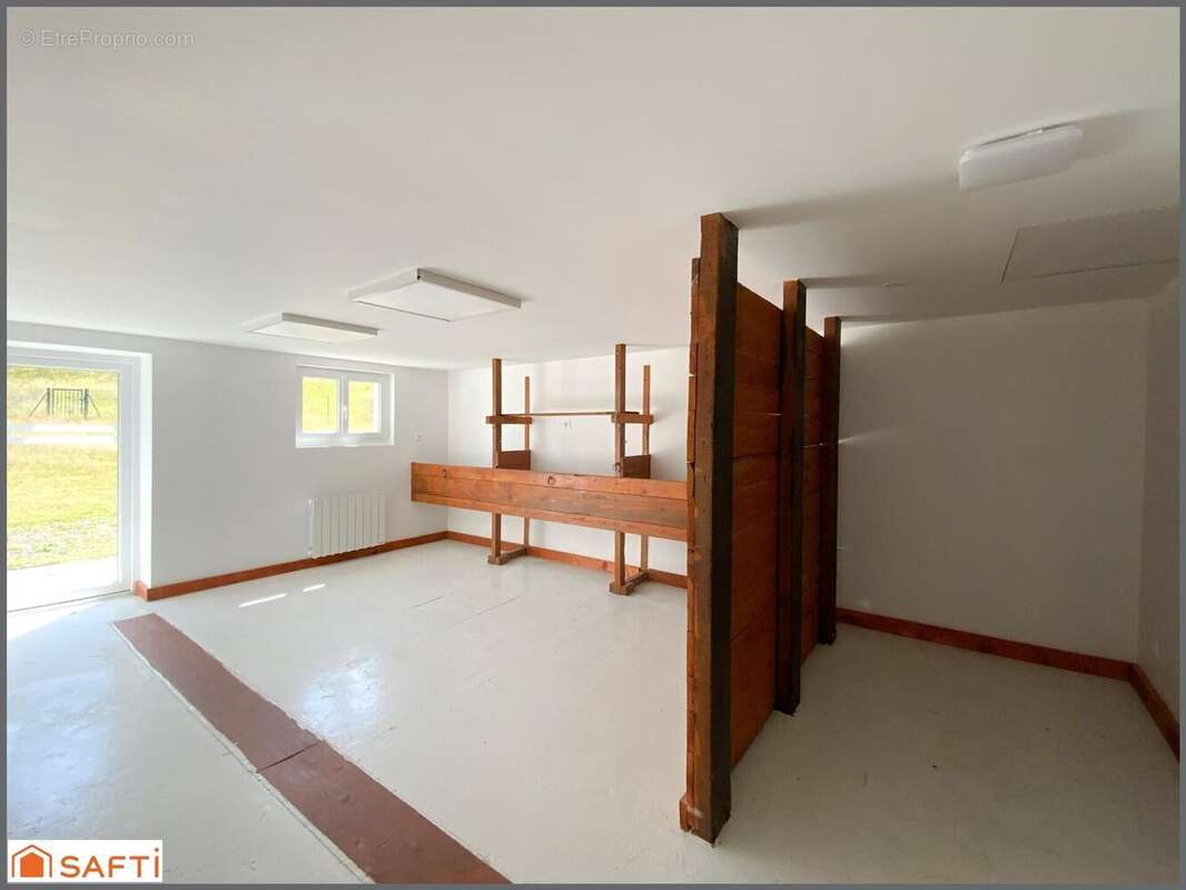 Maison 210 m² à Ban-Sur-Meurthe-Clefcy  - photo 7