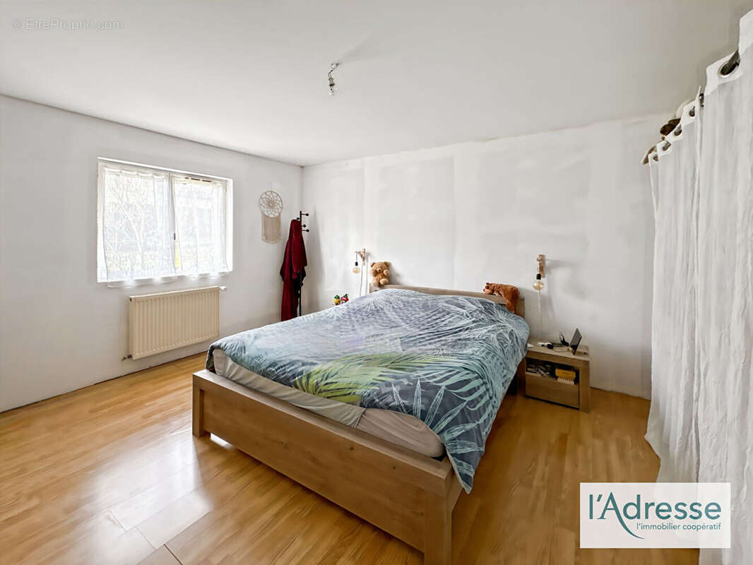 Maison à FLEURY-SUR-ANDELLE