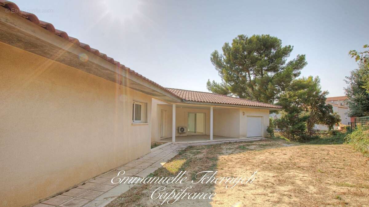 Maison à vendre Istres – Vue sur l’Étang de l’Olivier – Maison 143m² – Terrain 2 050 m² - photo 4