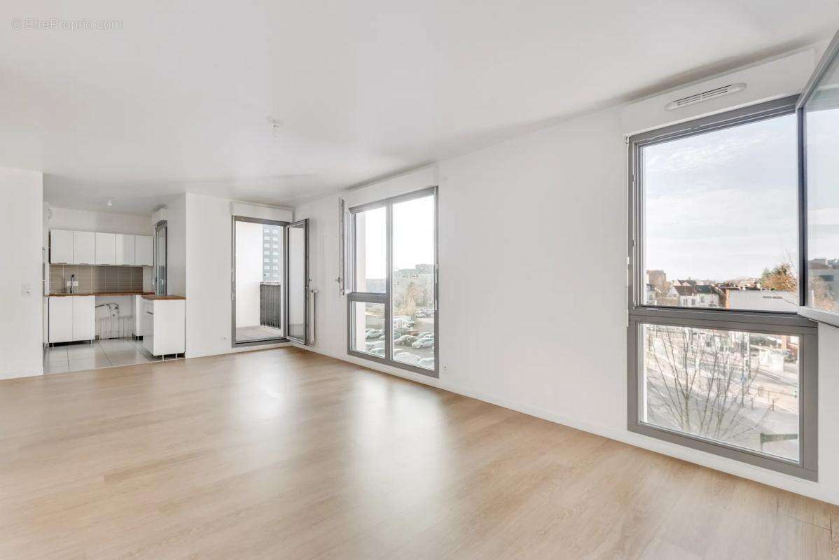 Appartement à EPINAY-SUR-SEINE