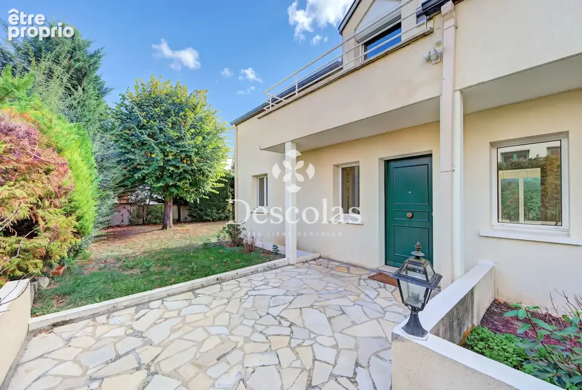 SAINT-GERMAIN-EN-LAYE Plateau - Maison familiale 181 m2 plein sud avec jardin - photo 4