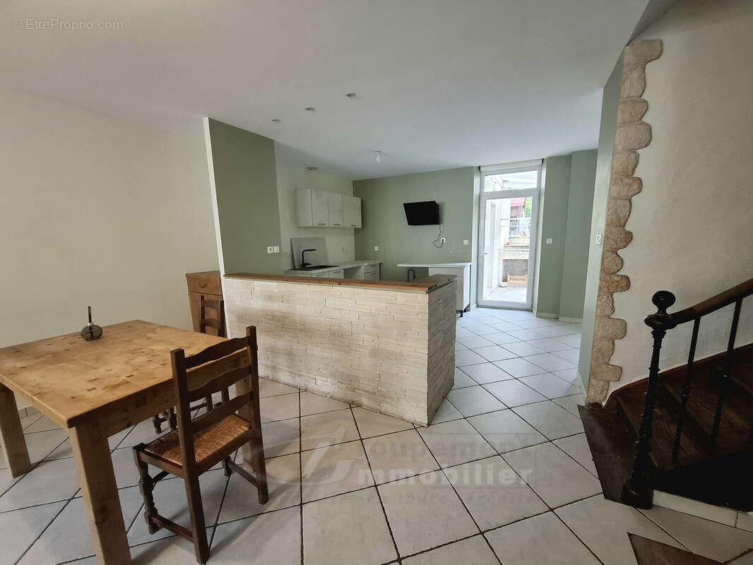 St donat sur l'herbasse  maison 206 m2 terrain 240 m2 - photo 5