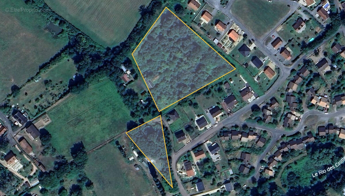 Terrain à SAINT-LEGER-DES-VIGNES