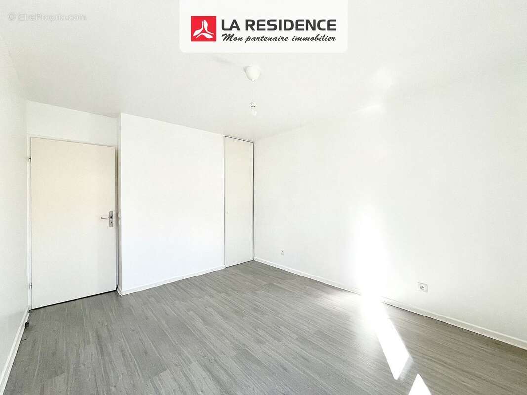 Appartement à SAINT-OUEN-L'AUMONE