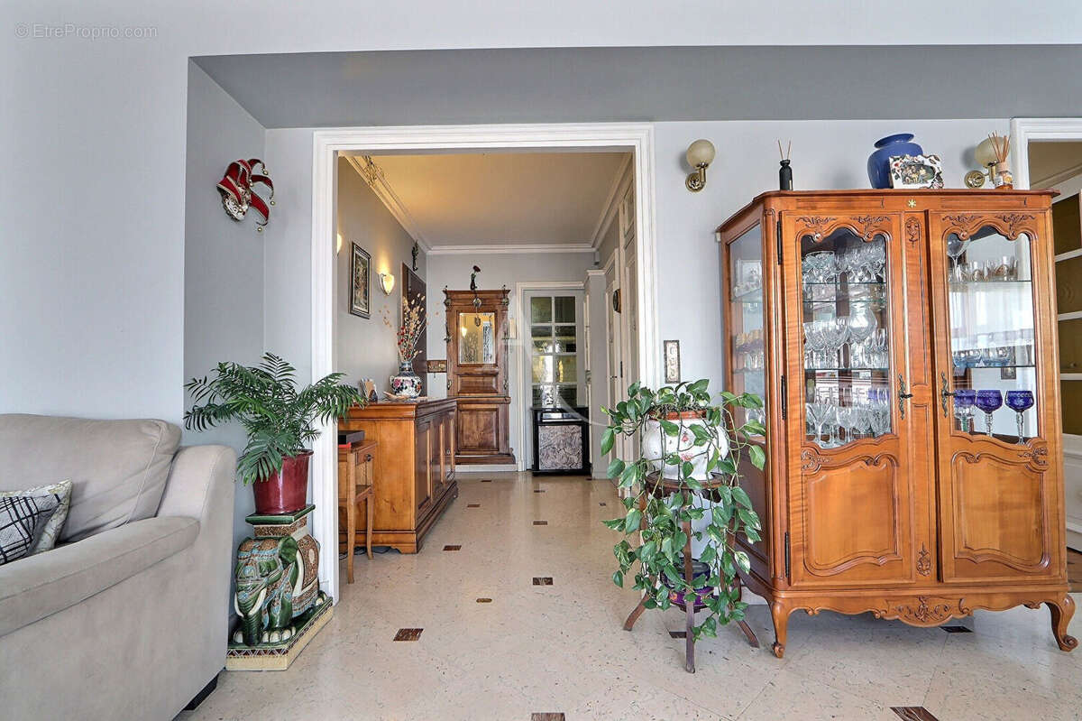 Appartement à AUBERVILLIERS