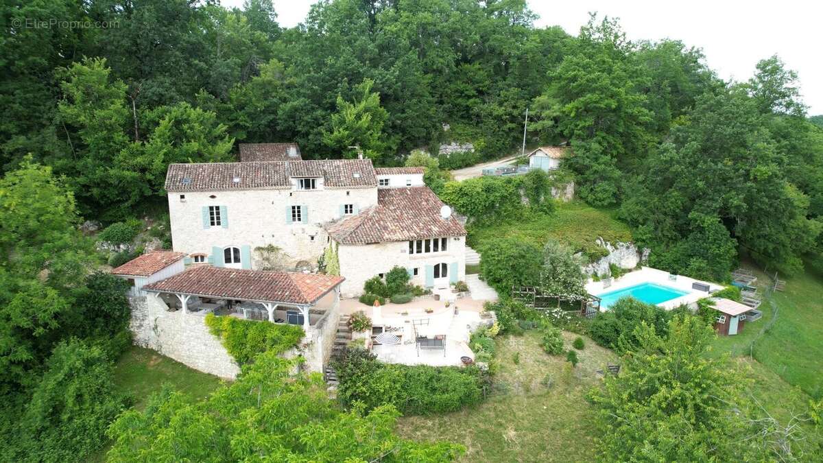 Maison à LAROQUE-TIMBAUT