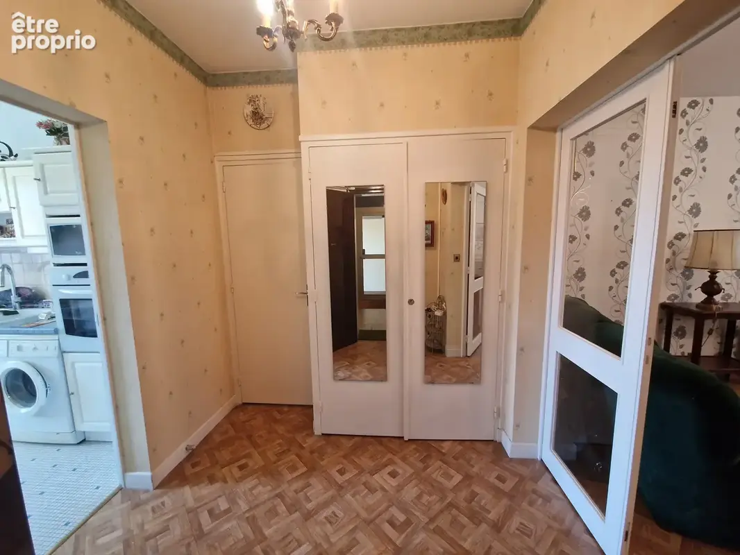 Centre ville appartement avec stationnement - photo 12