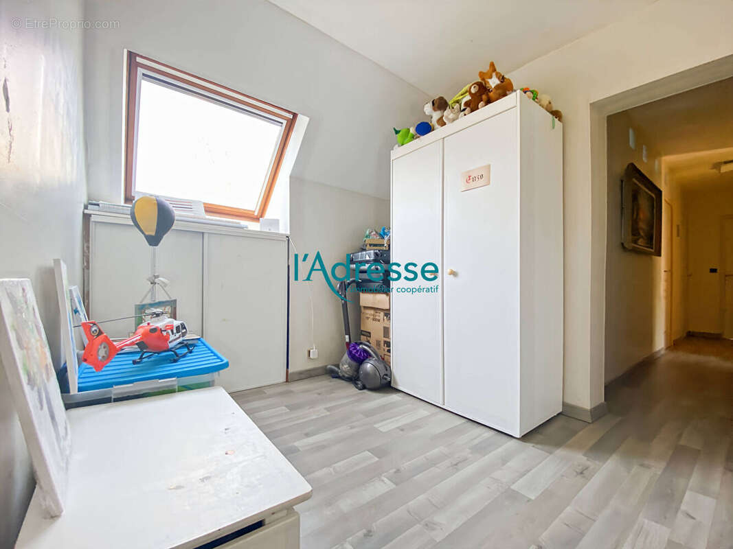 Maison à MONTALET-LE-BOIS