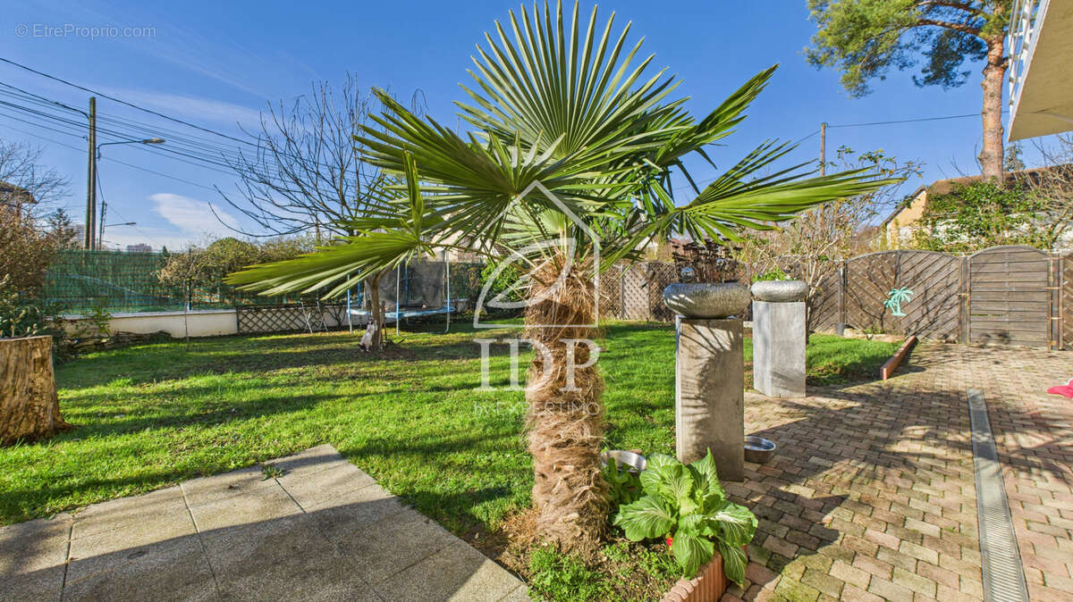 Appartement à SOISY-SUR-SEINE