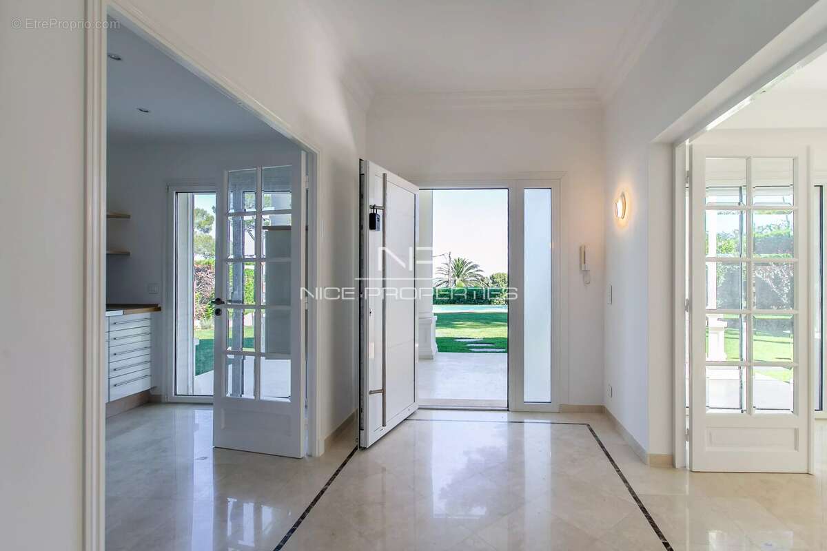 Maison à ANTIBES