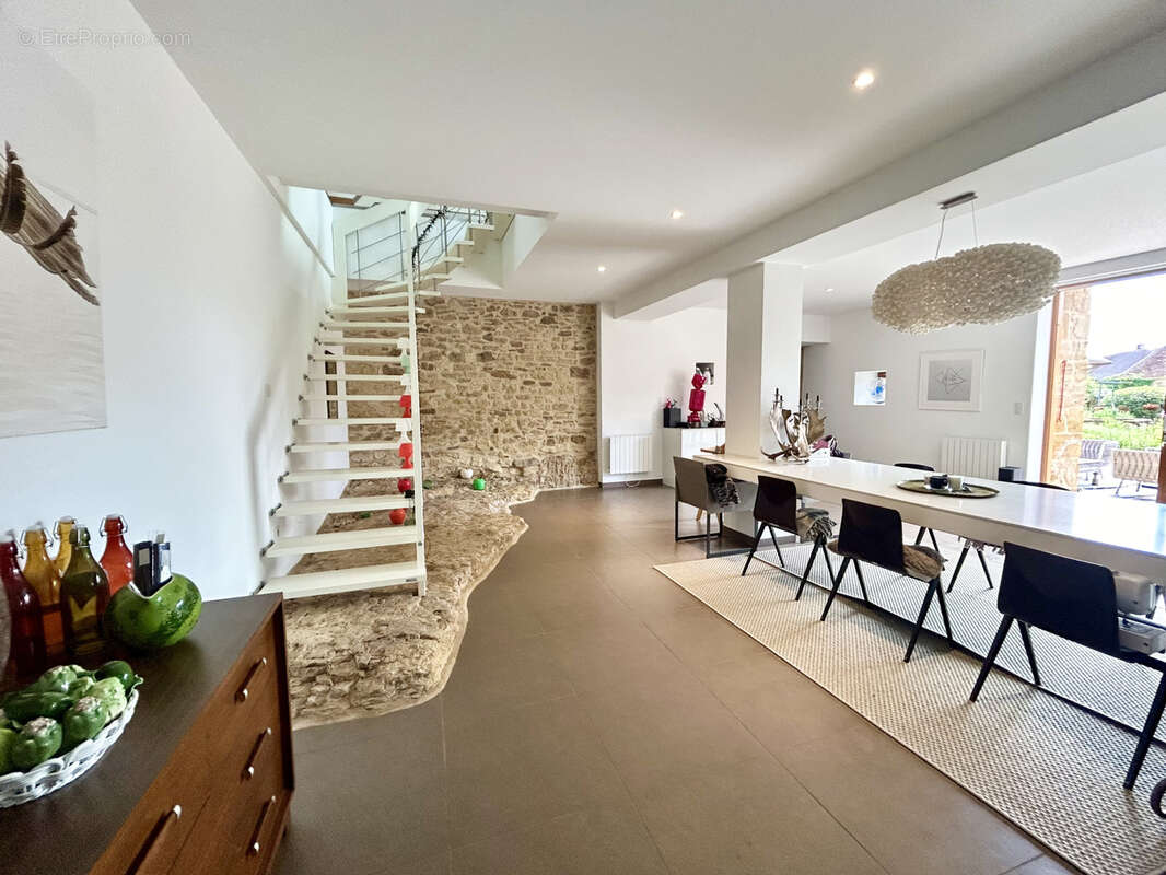 Maison à SAINT-SULPICE-D'EXCIDEUIL
