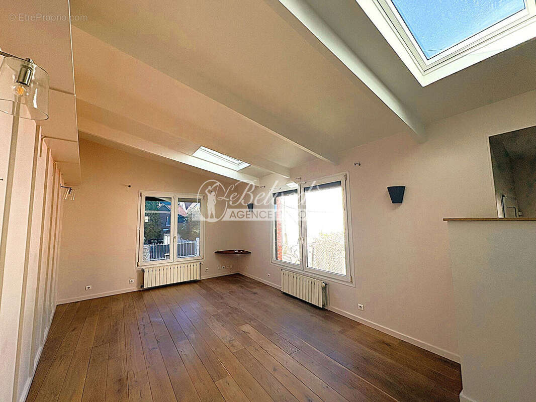 Maison à SAINT-LEU-LA-FORET