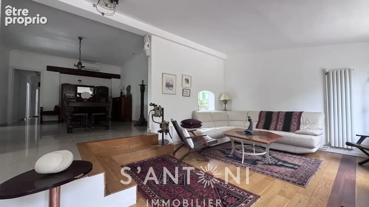 Un bien rare, alliant charme, élégance et potentiel ! - photo 13