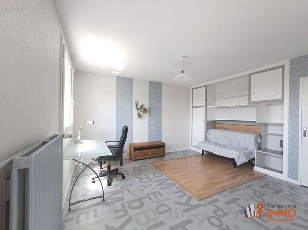 Appartement à SAINT-ETIENNE