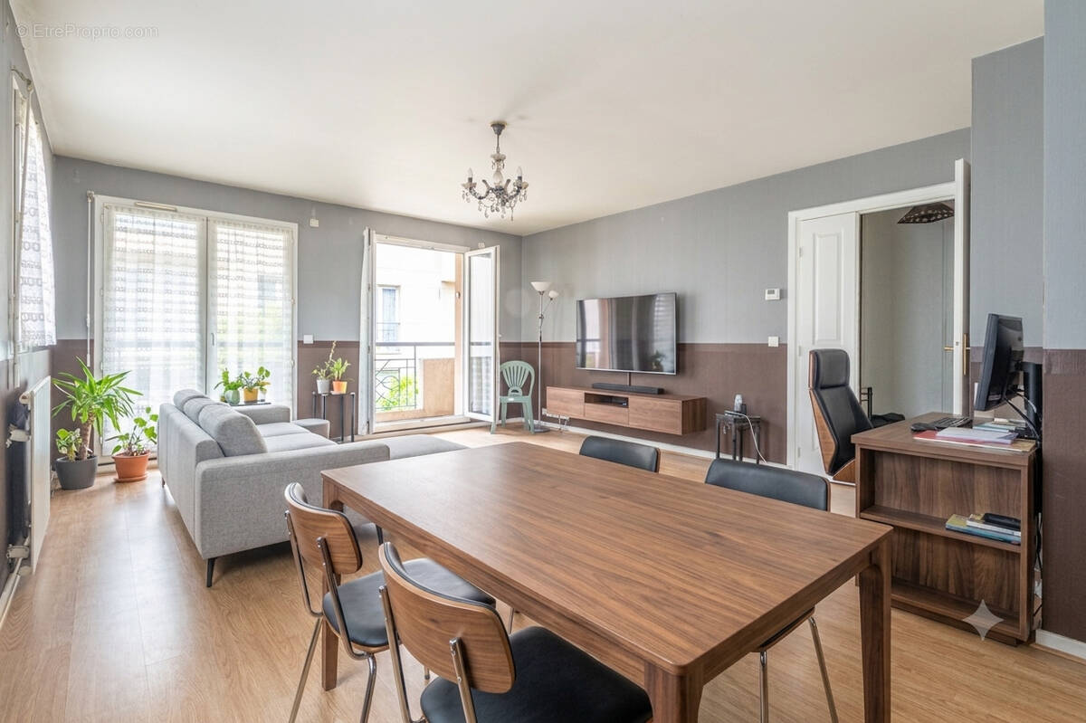 Appartement à PARIS-12E