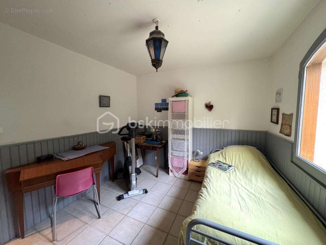 Maison à SALAISE-SUR-SANNE