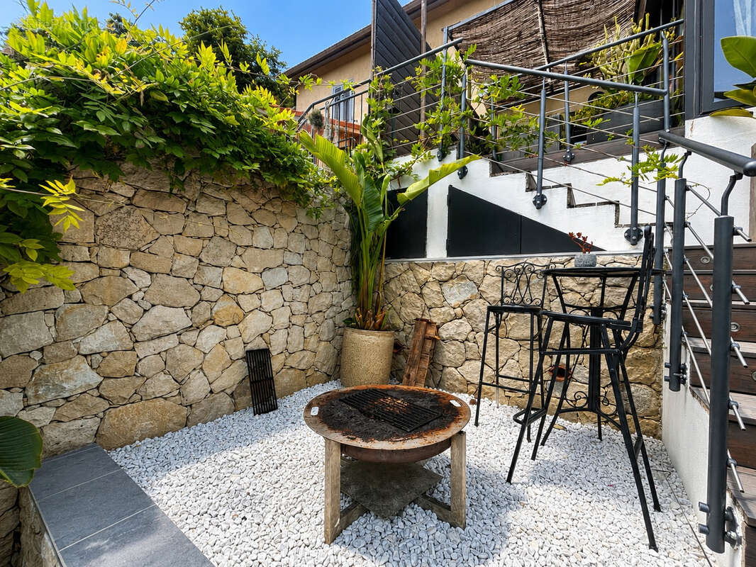 Menton, villa jumelée à vendre - photo 5